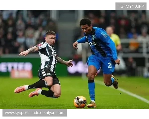 纽卡斯尔签下后防稳固者